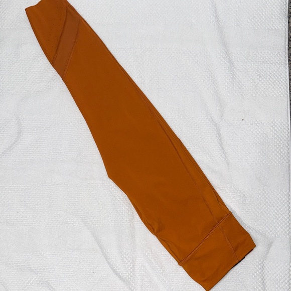 Under Armour Rust Leggings - Picture 4 of 4